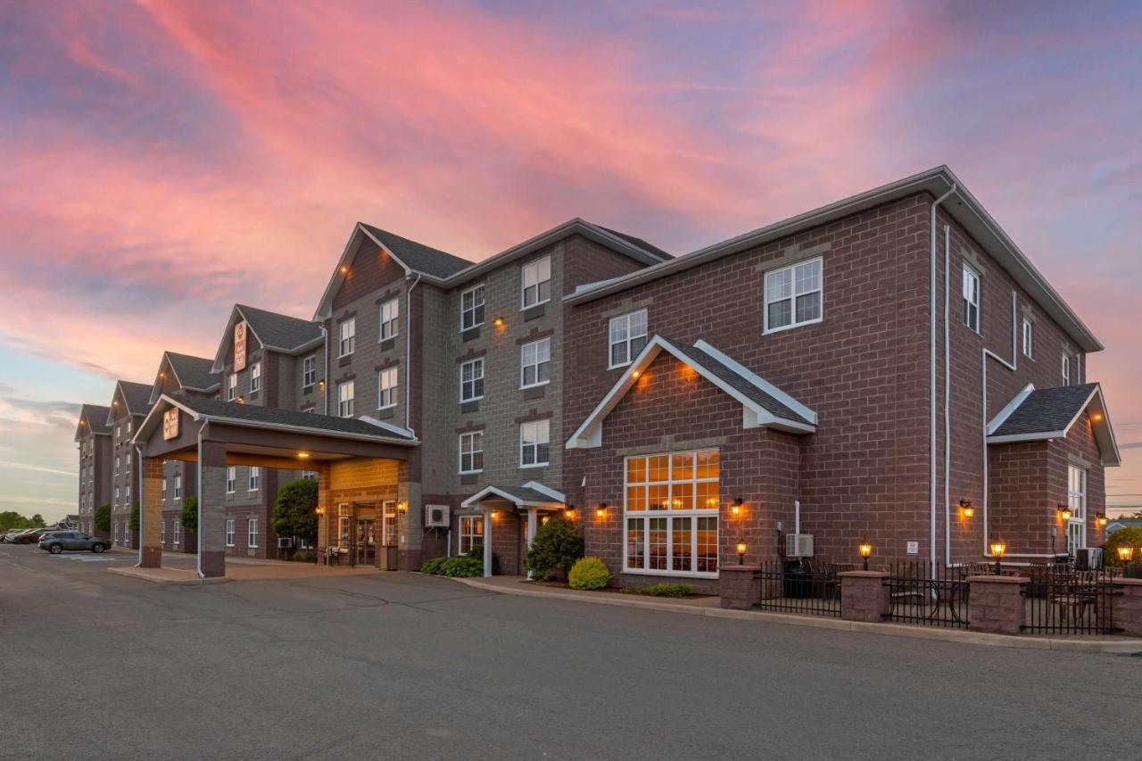 Best Western Plus Fredericton Hotel&Suites Exterior foto