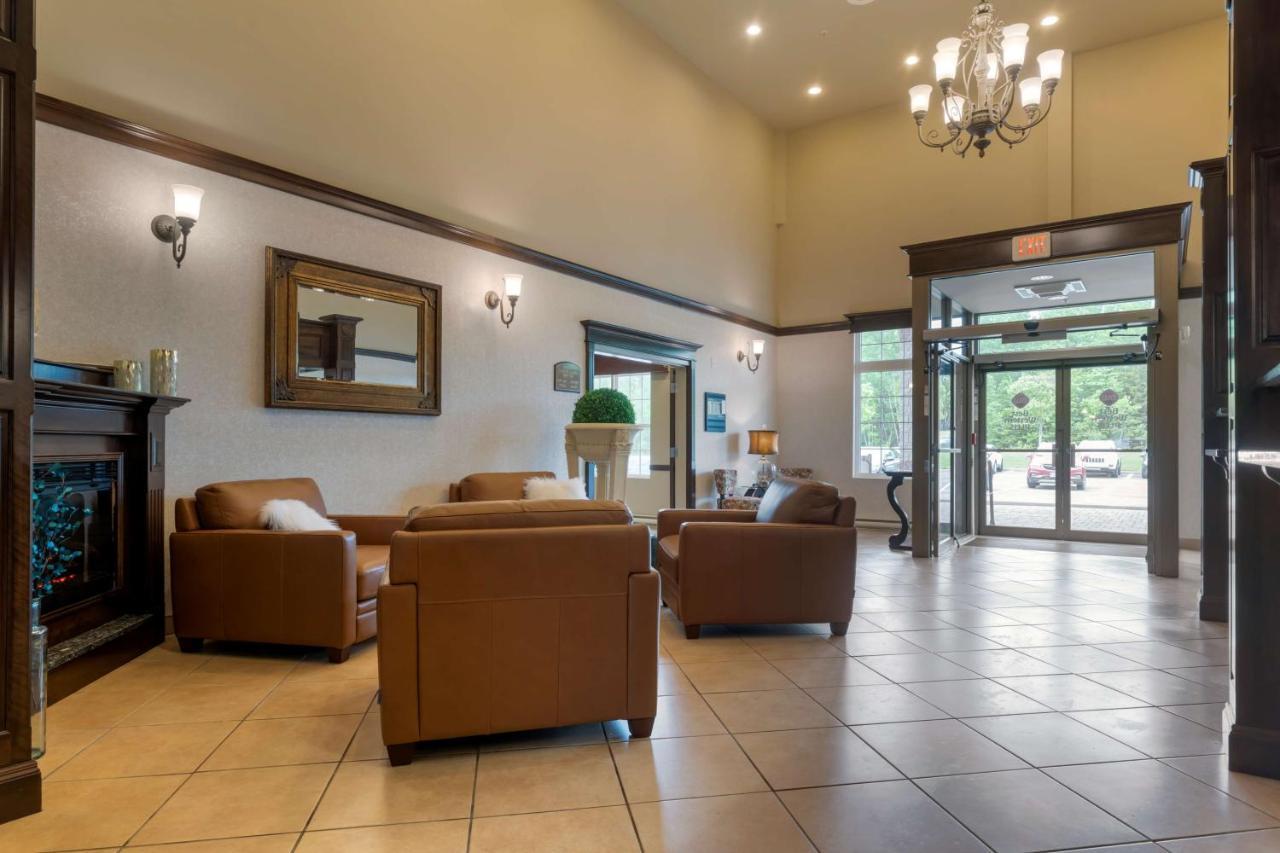 Best Western Plus Fredericton Hotel&Suites Exterior foto