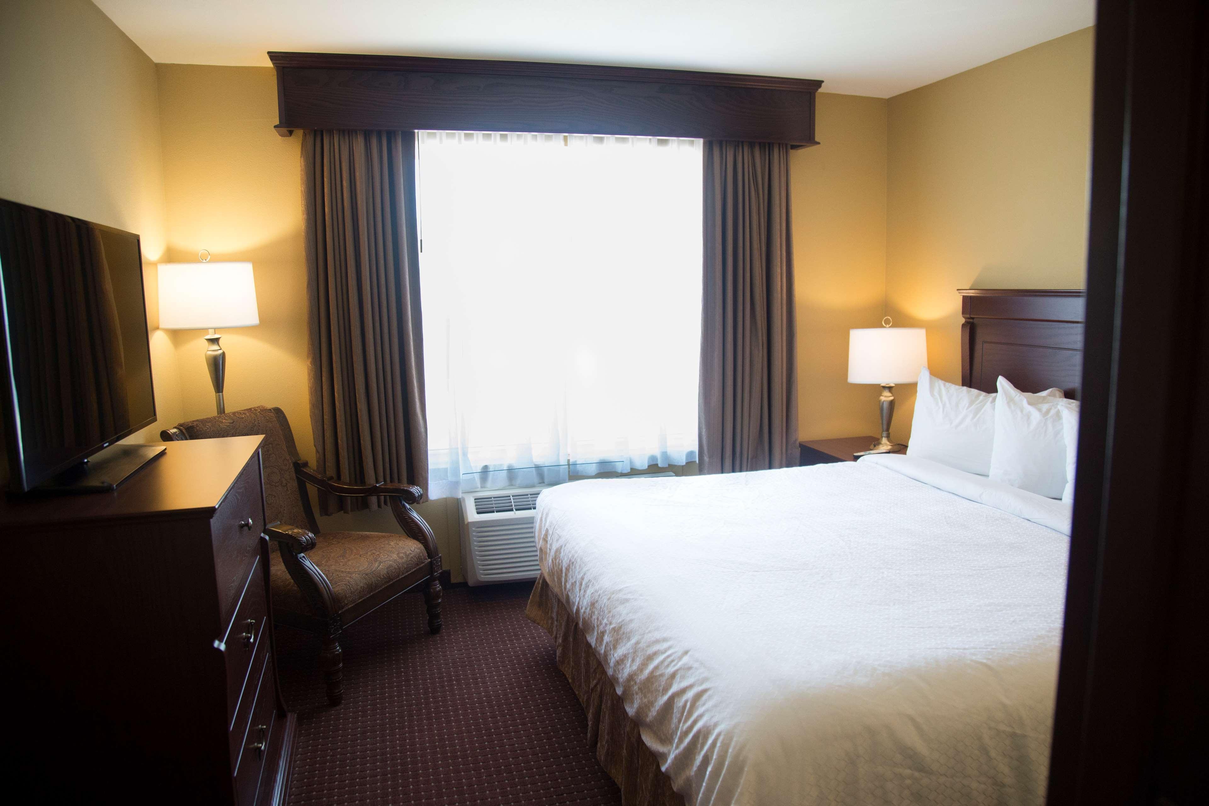 Best Western Plus Fredericton Hotel&Suites Exterior foto